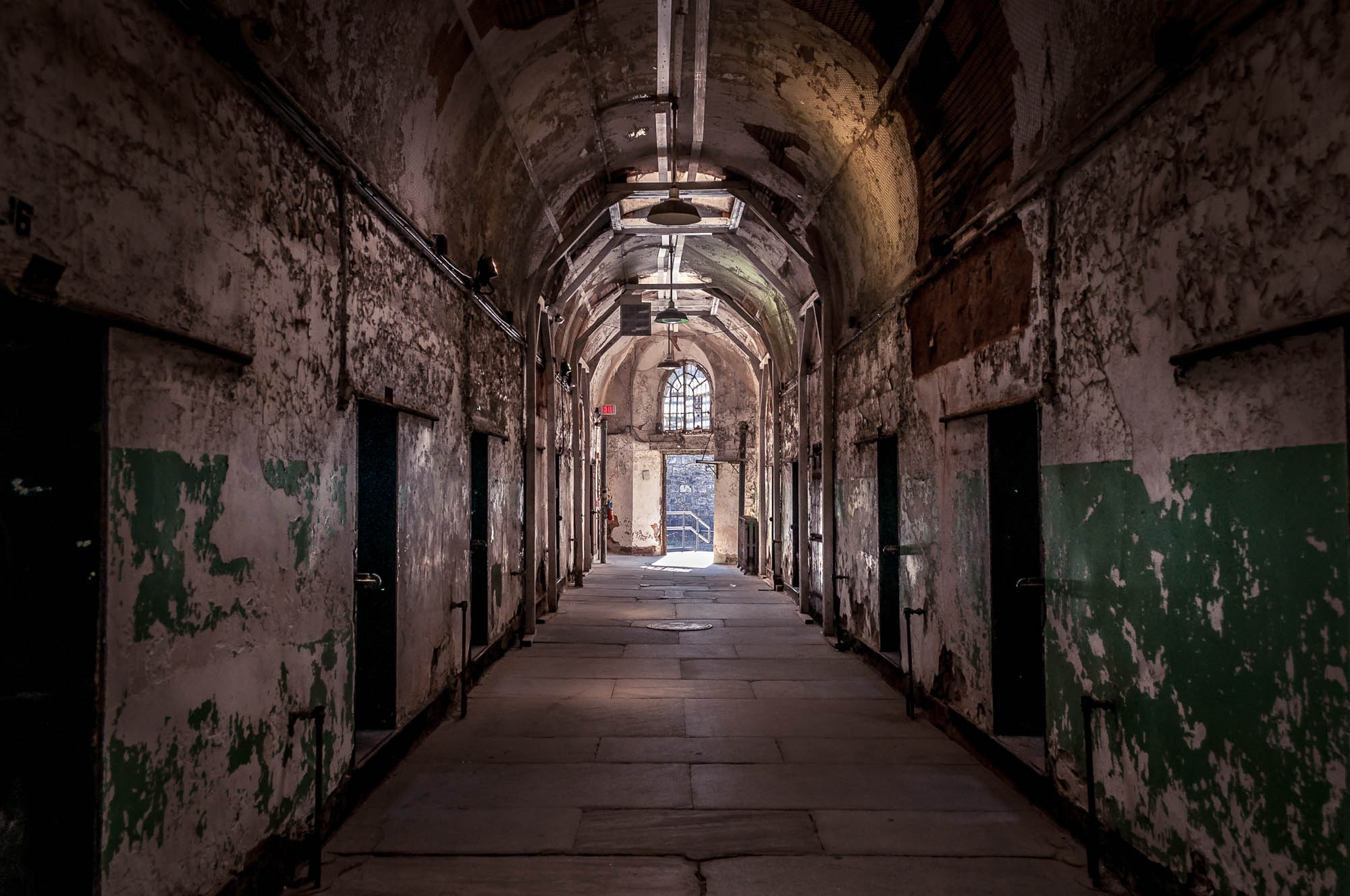 eastern state penitentiary - most haunted places in america