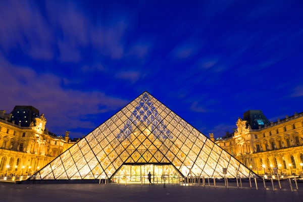 Louvre-at-Night