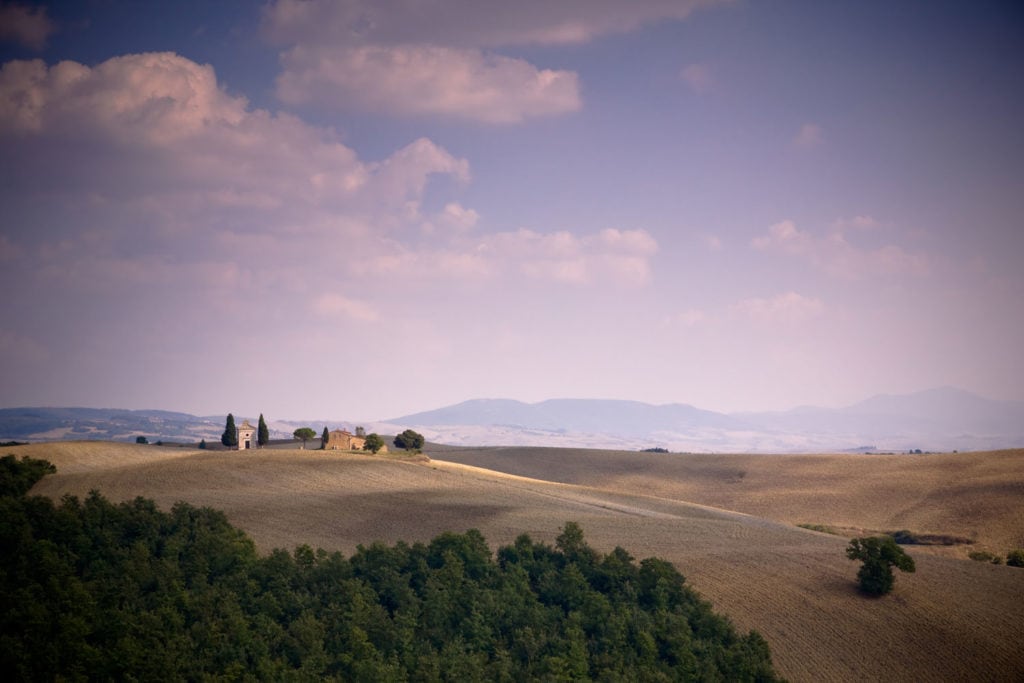 Dine like a local in tuscany