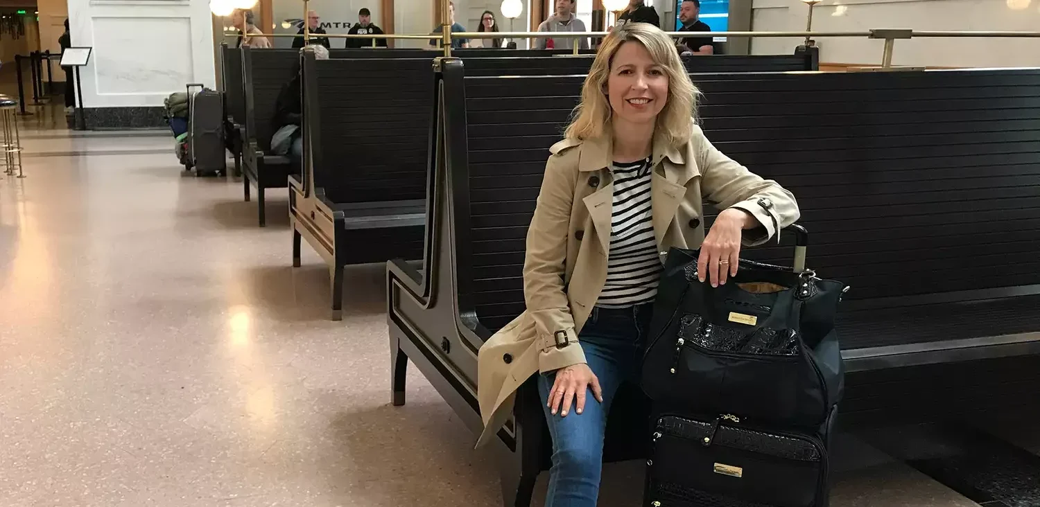 Traveller reveals how she fits 10 days' worth of clothes into a small carry  on bag