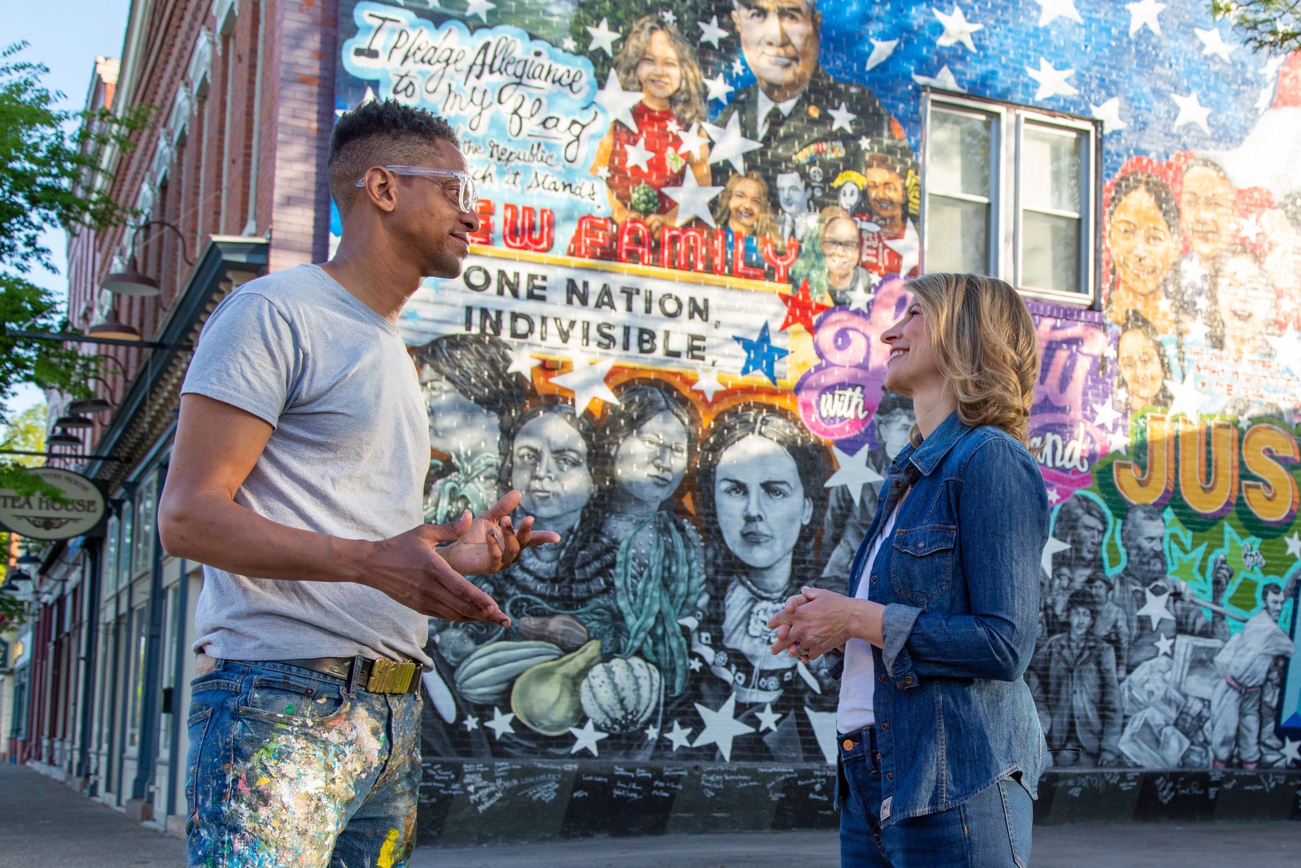 Samantha meets Shawn Dunwoody an sees his mural in Genesee River Valley New York